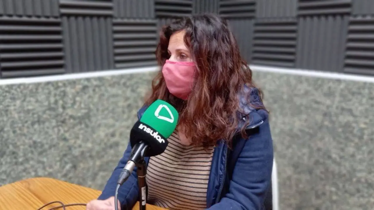Carmen Guti&eacute;rrez, en Radio Insular