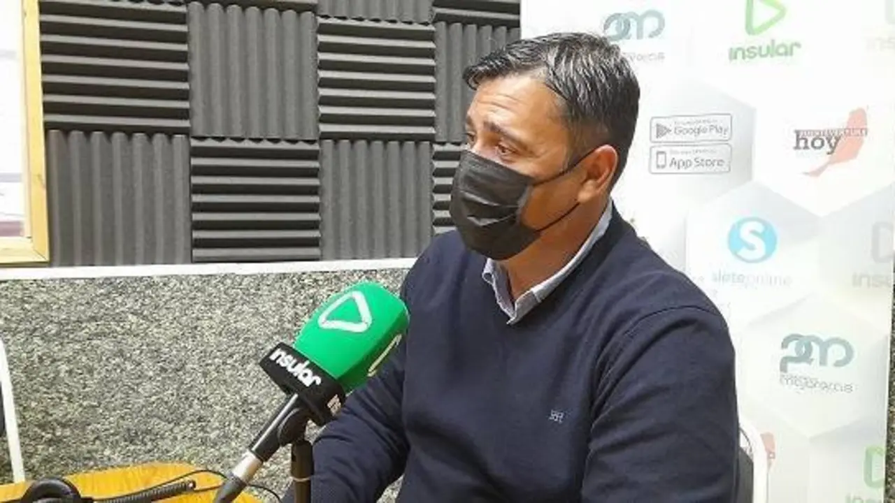 Jos&eacute; Juan Herrera Martel en Radio Insular en enero de 2022