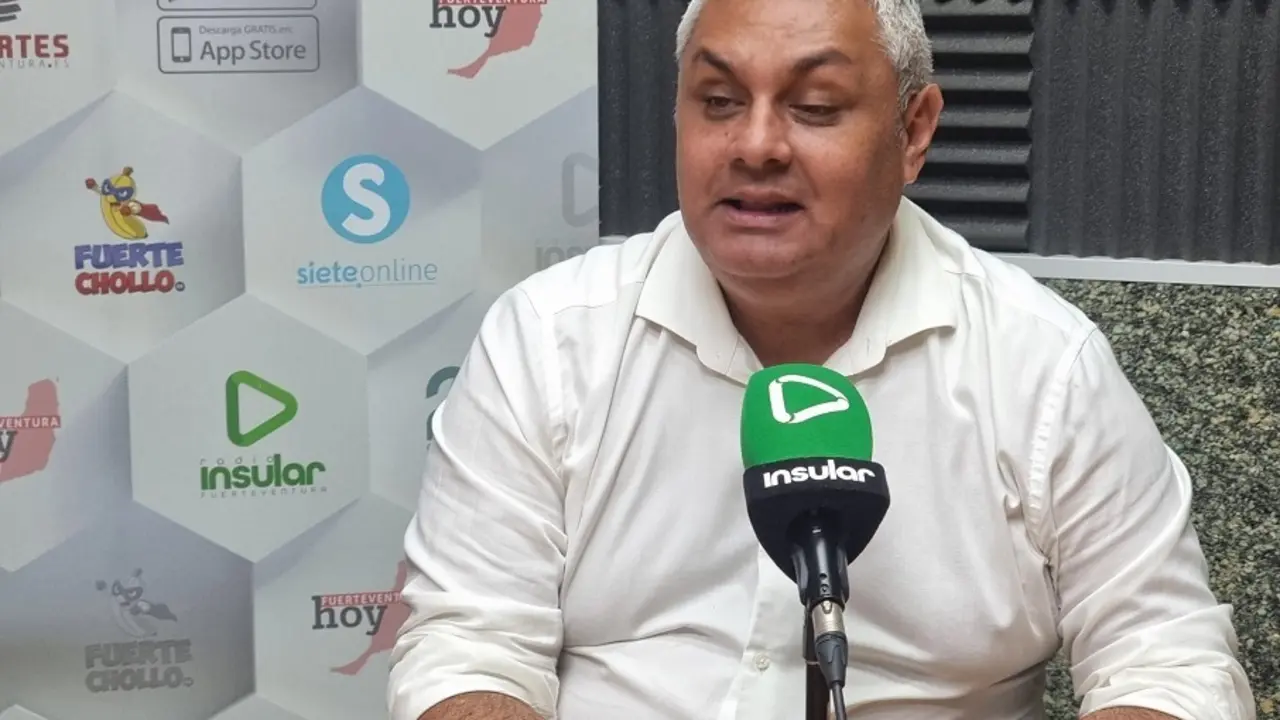 Juan Jim&eacute;nez en Radio Insular