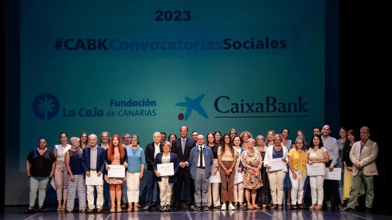 Foto de familia Convocatoria de Acci&oacute;n Social 2023