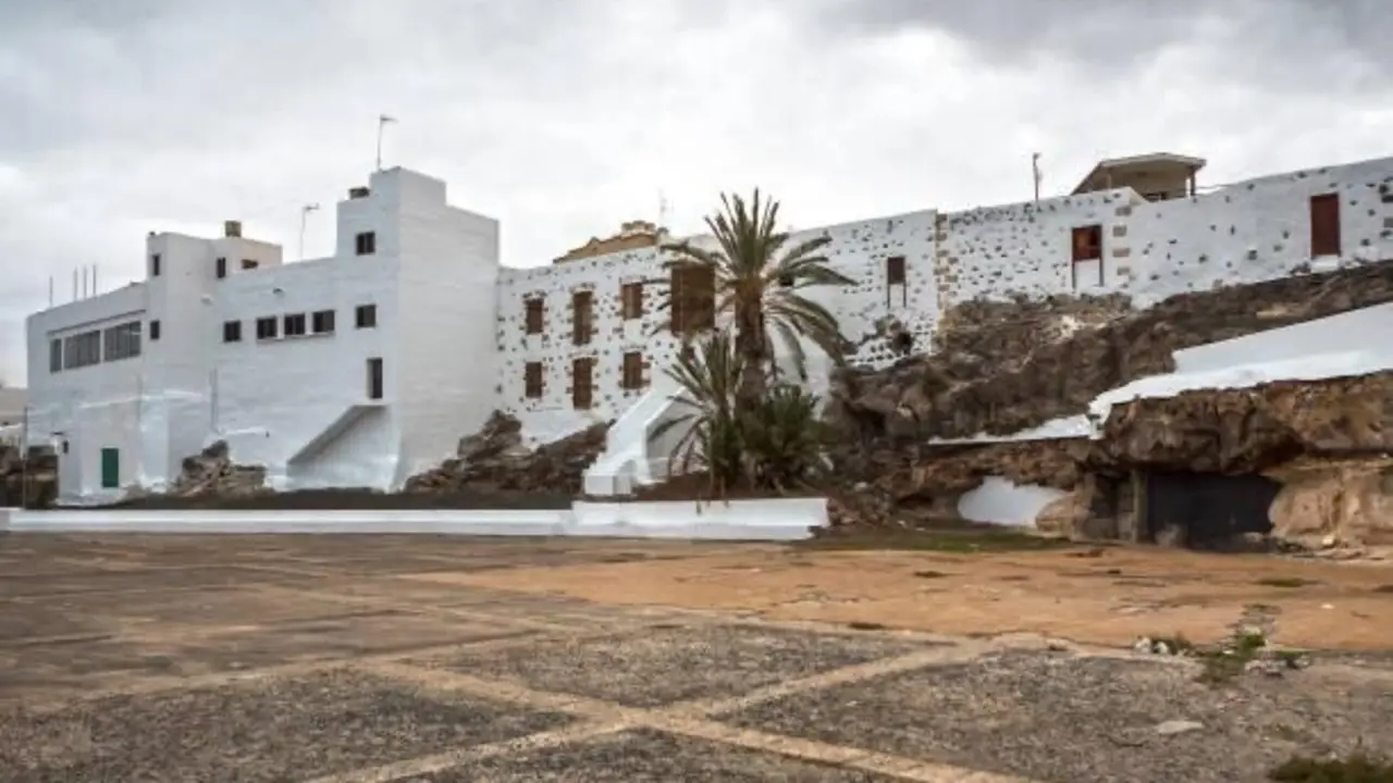 Puerto Cabras 3