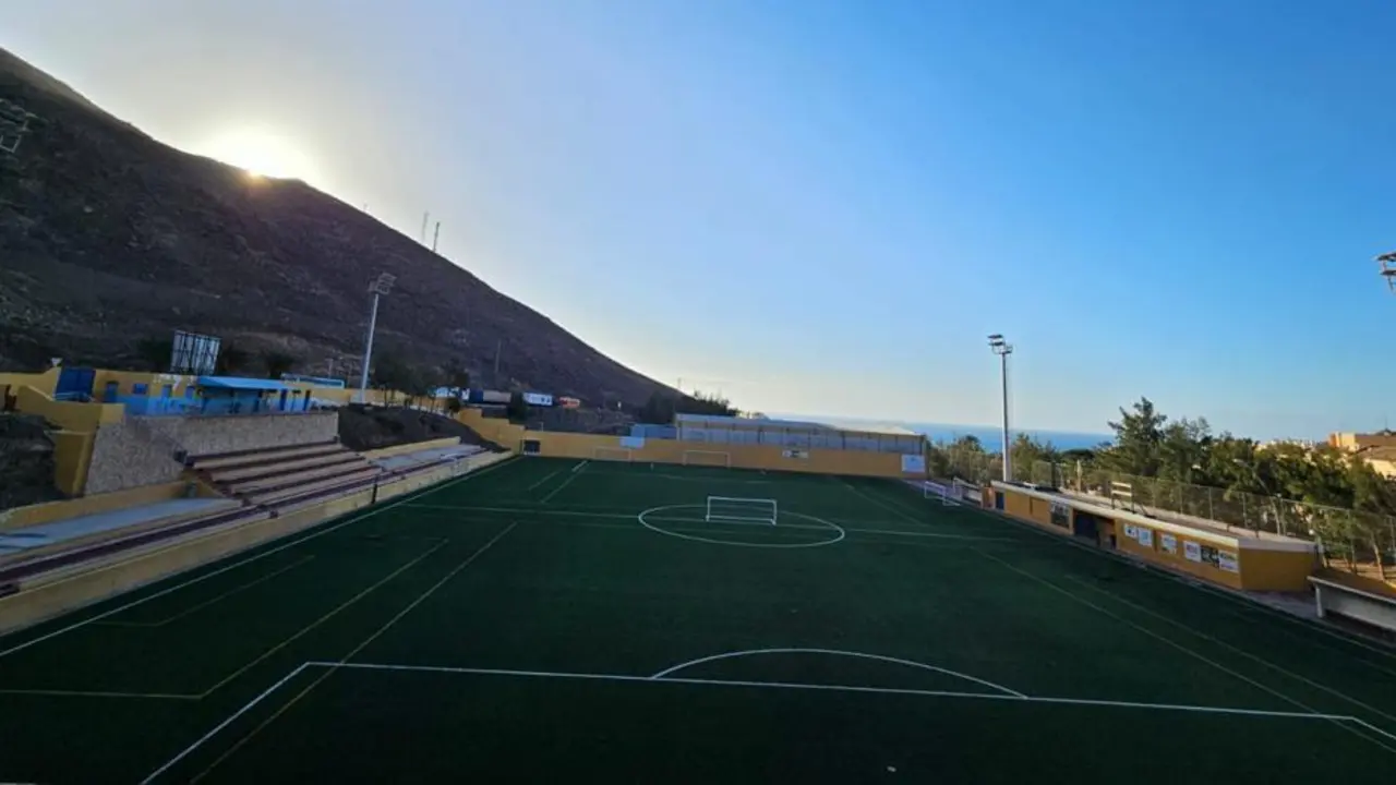 Campo de F&uacute;tbol de Morro Jable (1)