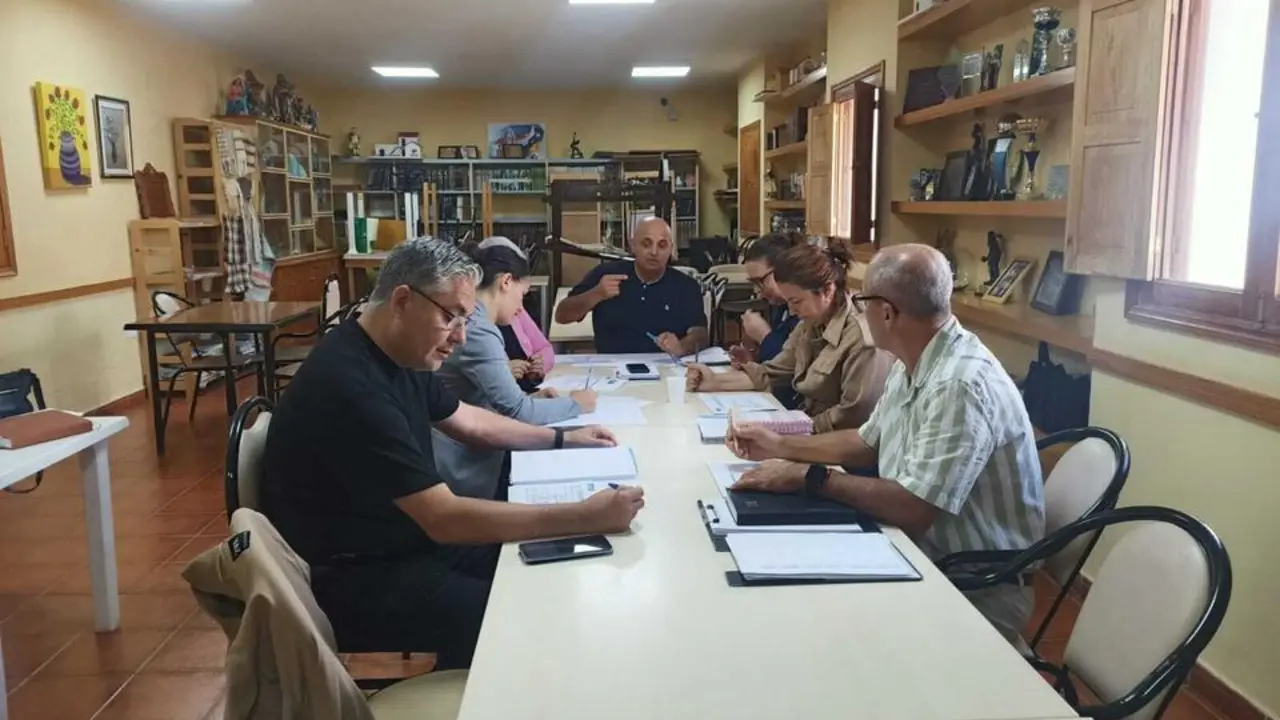 reuni&oacute;n ayuntamientos (1)
