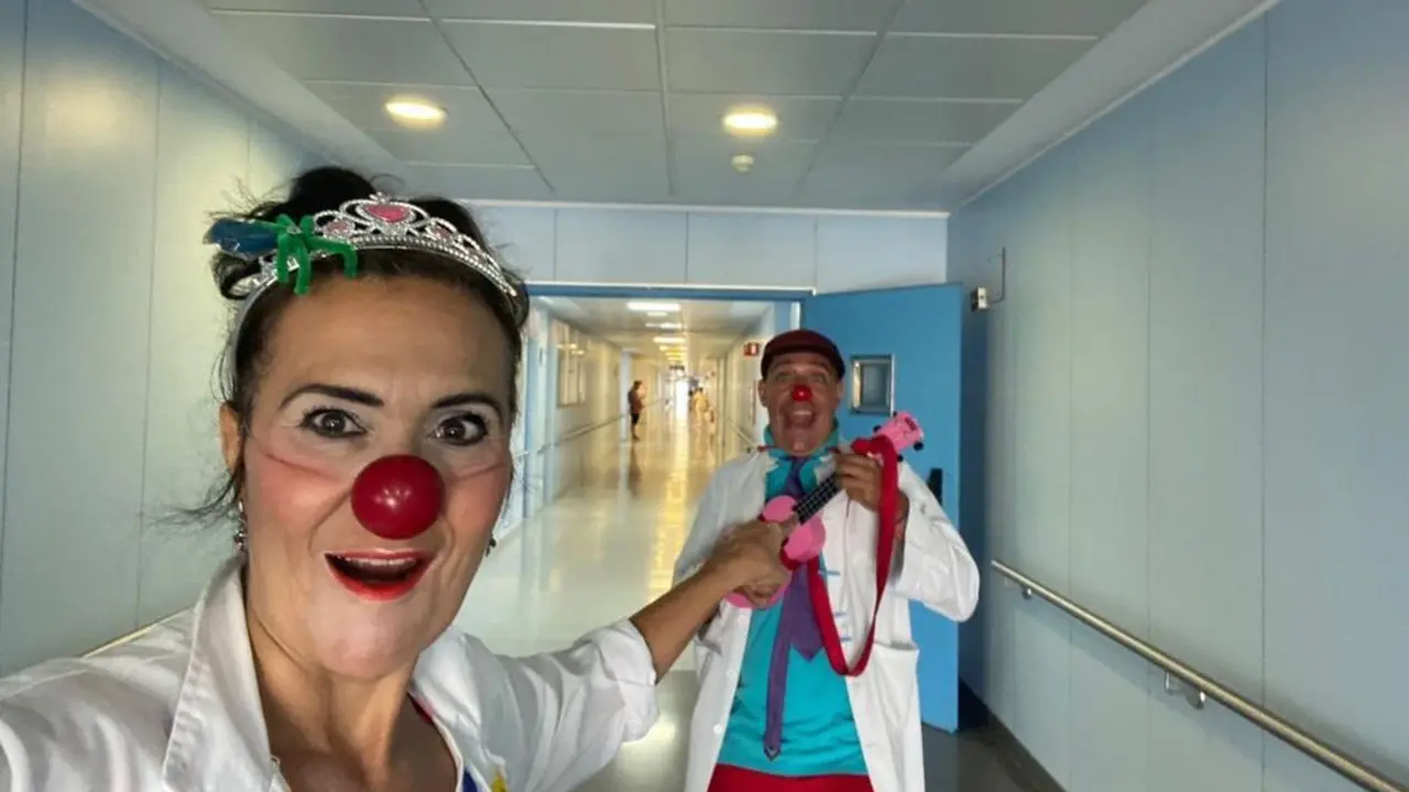 Payasos en el hospital con Leonor y Nico