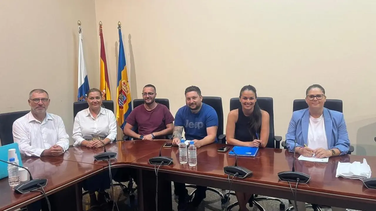 Grupo PP TUINEJE pleno