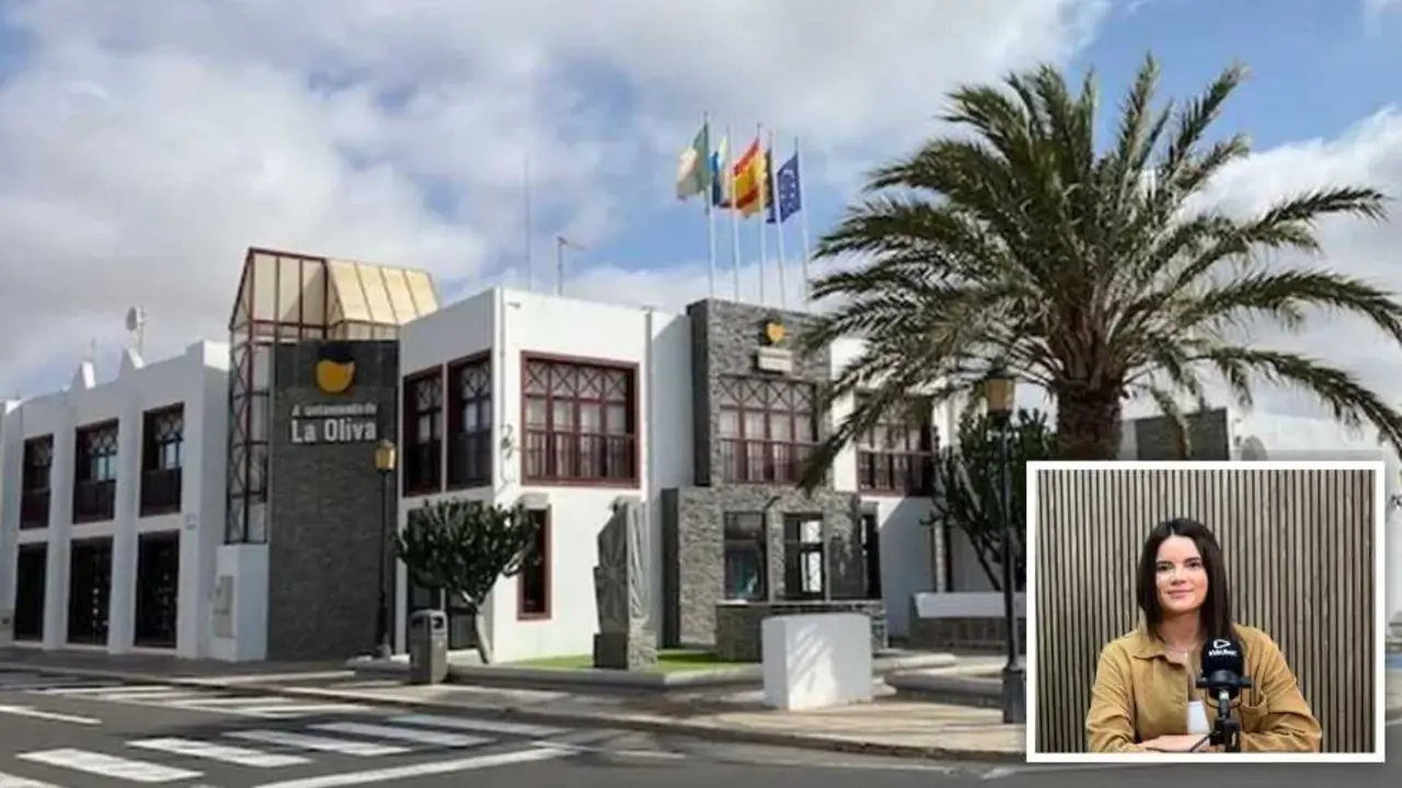 Alexandra con Ayuntamiento de La Oliva