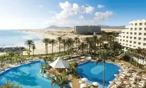 Riu Tres Islas