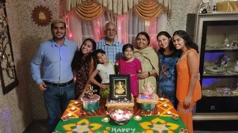 familia-diwali-pix