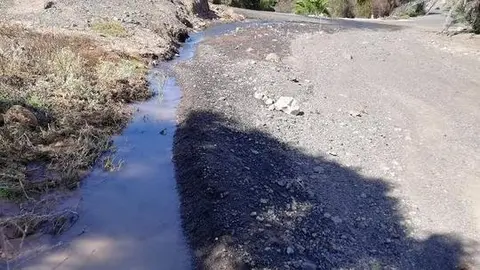 Tubería de agua en La Pared