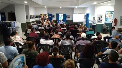 Reunión de vecinos de Gran Tarajal sobre el ARRU de las 80 viviendas