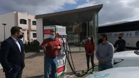 ecb37606-e37b-445a-aa56-022eba39f4f5