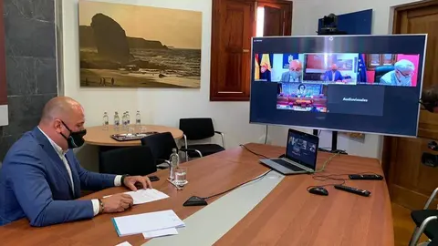 REUNIÓN LLORET SENADO