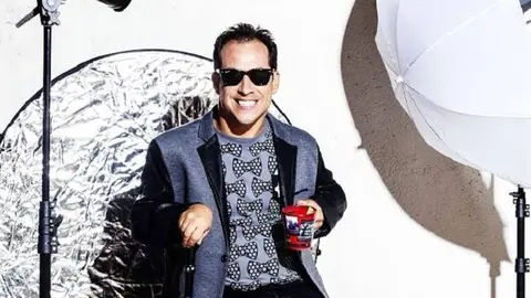 El Langui bajo los focos