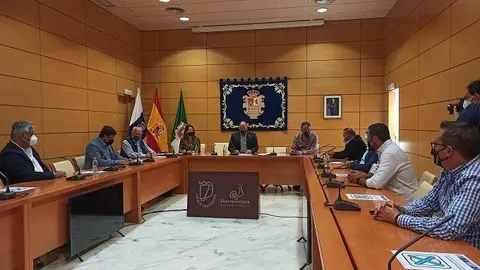 Reunión entre Cabildo y ayuntamientos