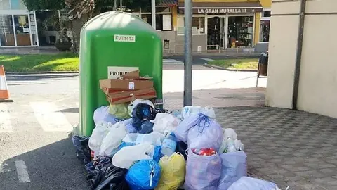 Puerto del Rosario solicita la colaboración vecinal para el uso responsable de los contenedores de basura de Juan de Bethencourt