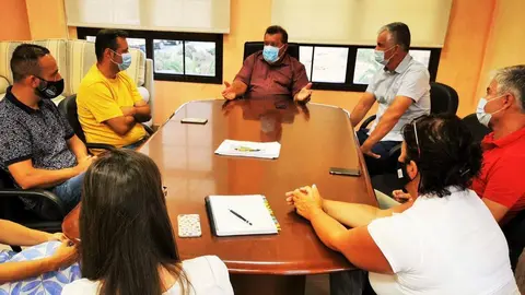 Organizacion Mercadillo El Castillo (2)