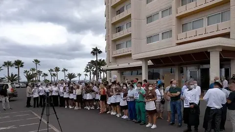 Concentración de trabajadores del Hotel 3 Islas