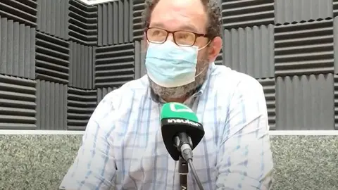 Manuel Gomez, Surf Radical Waves