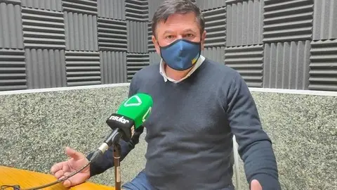 Pedro Armas en Radio Insular