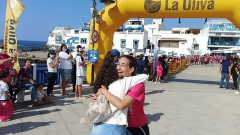 Ganadora de la carrera del cáncer de mama en Cotillo 2021