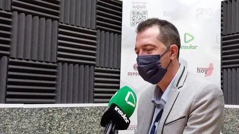 Santiago Hormiga en Radio Insular, diciembre de 2021