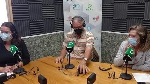 Mónica Quintero, Tero Brito y Susana Pintos (dcha)
