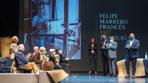 21 MARZO 2022 HOENAJE ARTESANOS1