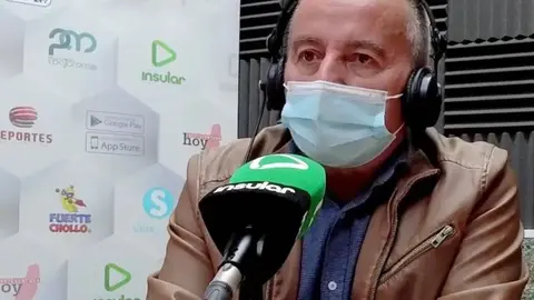 Pedro Martínez en Radio Insular