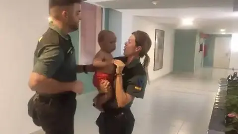 Guardia Civil y Elliot