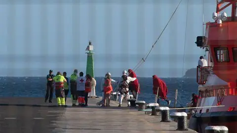 24e371070bf4e03b30a63fd045e4c75298fe6c86m