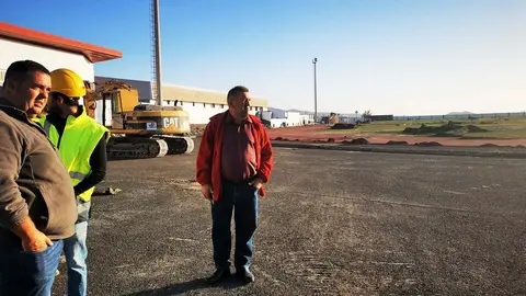 El Campo de Fútbol inicia sus obras tras seis años de tenaz presión desde el Ayuntamiento de Antigua (3)