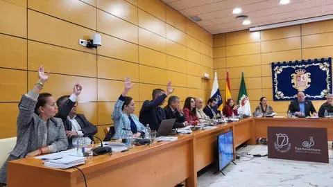 Votación PP moción quórum