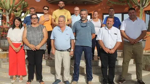Ayuntamientos, clubs y fedración