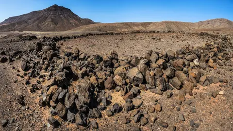 LAS HERMOSAS CÍRCULO 2