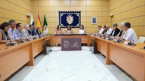 Reunión consejera Jessica con Lola García y Aytos