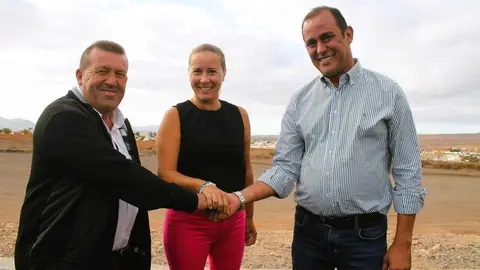 consejero Matias Peña, presidenta Lola García, vicepresidente Blas Acosta