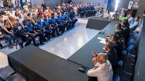 Toma de posesión policías 1