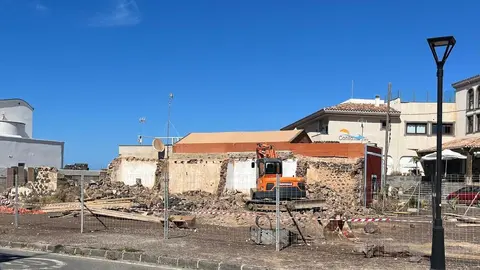 Demolida la casa de la partera