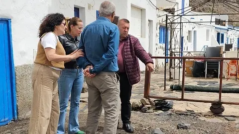 El Ayuntamiento de Antigua interviene en las zonas costeras más afectadas (1)