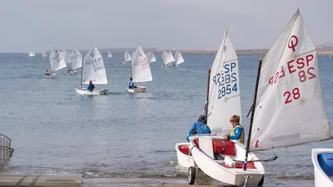 Previa. Imagenes optimist Fuerteventura (2)