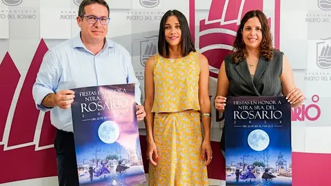 Alcalde, concejala y pregonera