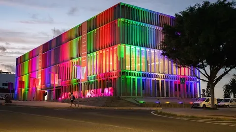 Archivo Insular nocturna