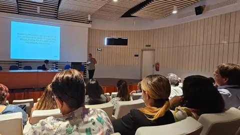 Momento de la charla (1)