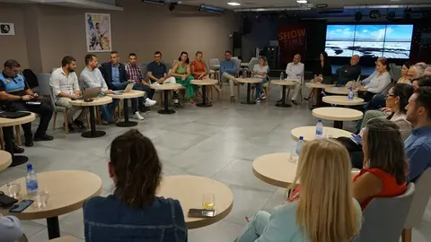 Reunión Turismo La Oliva