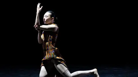 29MASDANZA  THIS WOMAN