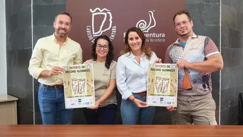 Intento de récord guiness juego palo