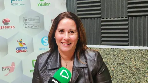Lola García en Radio Insular