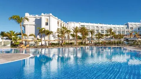 Hotel Riu