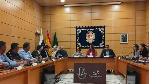 Reunión Policía Canaria