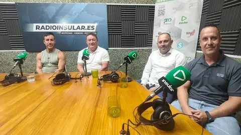 Hugo Rami, Óscar Rivas, Luis Fidel y Pablo Blanco (derecha)